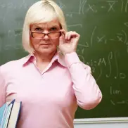 ТИ ТІЛЬКИ ПОДАРУЙ КОМУСЬ КРАПЛИНКУ ЩАСТЯ