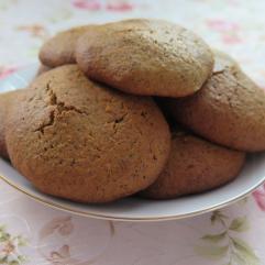 Рецепти:   Смачне ароматне вівсяне печиво з меленою кавою