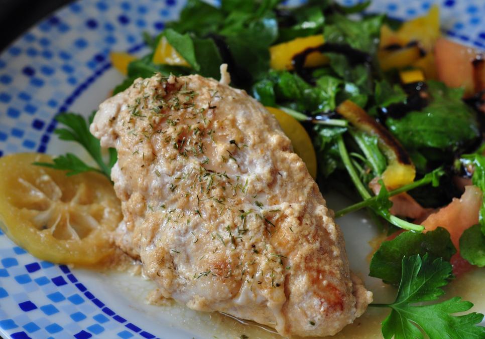 Рецепти:  Смачна ароматна ніжна  куряча грудка, запечена в молоці