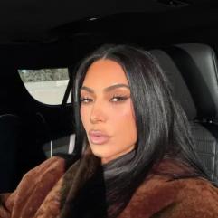 Кім Кардаш'ян веде переговори з Раяном Мерфі про роль у новому серіалі про пластичну хірургію