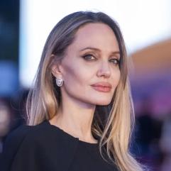 Анджеліна Джолі готується до переїзду зі США після повноліття молодших дітей