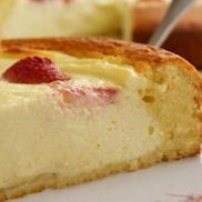 Рецепти:  Смачний домашній сирний пиріг