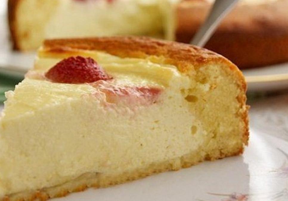 Рецепти:  Смачний домашній сирний пиріг