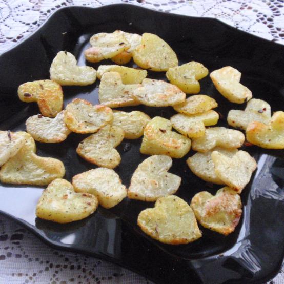 Рецепти:   Смачна оригінальна страва із картоплі  "Ароматні серця"