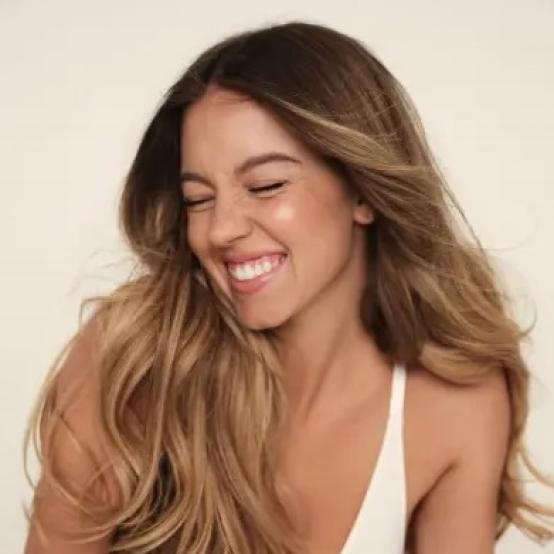 Сідні Свіні презентувала фінальну колекцію власного бренду білизни Syrn