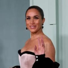 Меган Маркл вразила елегантним образом на благодійному вечорі в Лос-Анджелесі