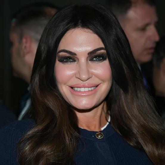 Кімберлі Гілфойл вразила грецьку публіку на прем'єрі фільму про Меланію Трамп