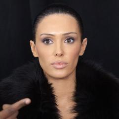 Б’янка Цензорі та Каньє Вест: суворий дрескод проти епатажу в суді Малібу