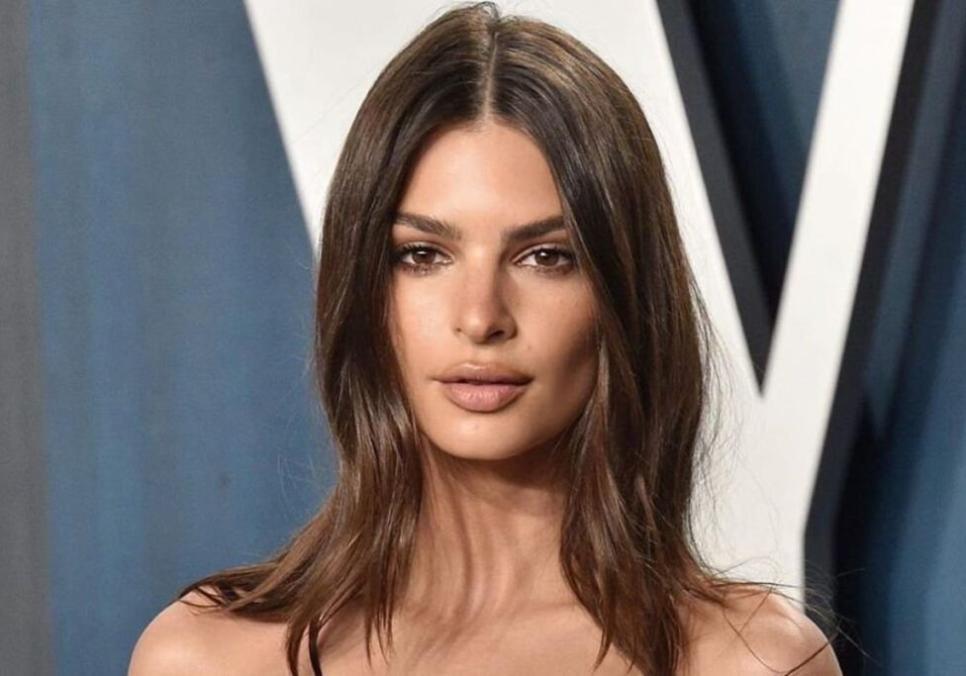 Емілі Ратаковскі підтвердила роман із французьким режисером Роменом Гаврасом