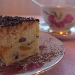 Рецепти:   Смачний  домашній ситний сирник і з  сухофруктами