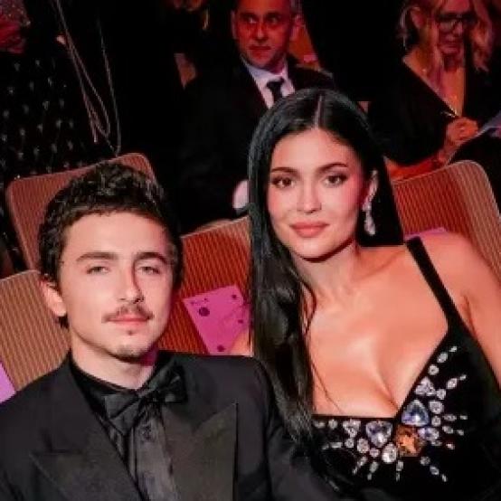 Кайлі Дженнер та Тімоті Шаламе зачарували Лондон на премії BAFTA 2026