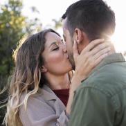 НІКОЛИ НЕ ПІЗНО ПОВЕРНУТИСЯ НАЗАД