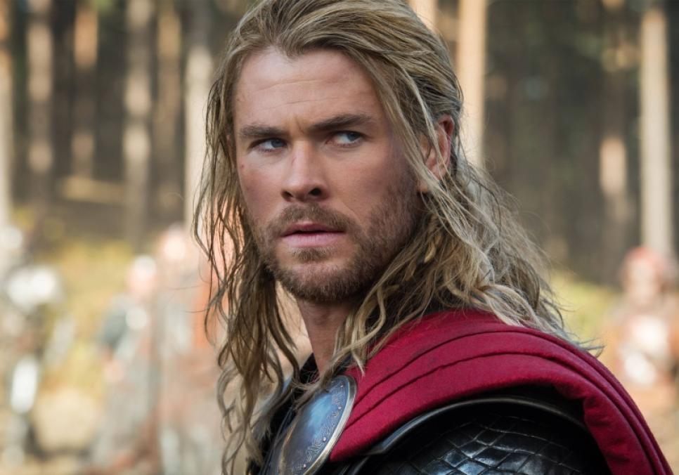 Кріс Гемсворт повертає Тору драматичну глибину в новому тизері «Месників»