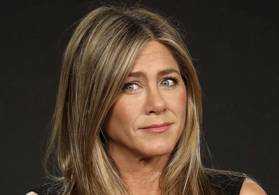 Дженніфер Еністон підтримала свого хлопця Джима Кертіса на презентації його книги в Каліфорнії