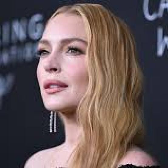 Ліндсі Логан показала рідкісні кадри дворічного сина та підбила підсумки 2025 року