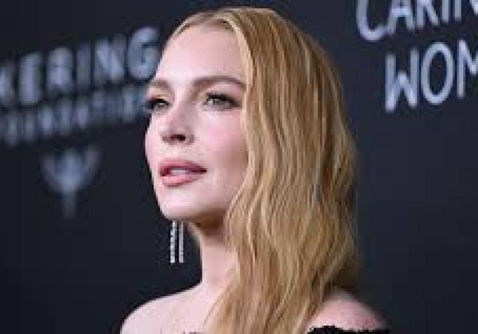 Ліндсі Логан показала рідкісні кадри дворічного сина та підбила підсумки 2025 року