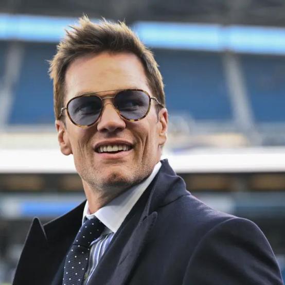 Том Брейді вразив годинником за 285 тисяч доларів на фіналі NFC