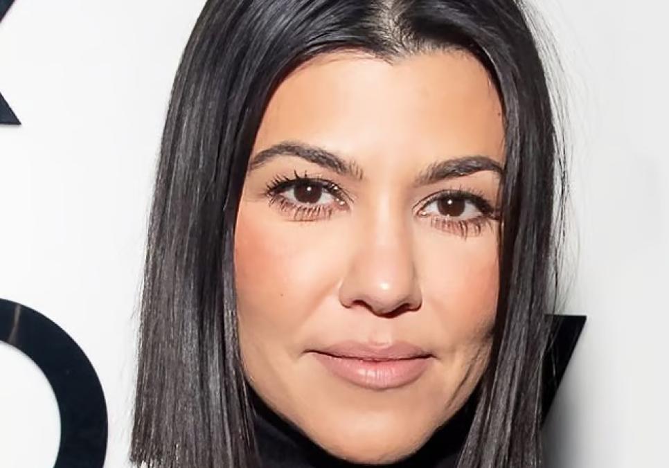 Кортні Кардаш’ян відмовляється від гламуру на користь природності