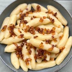 Рецепти:   Смачні ніжні домашні картопляні палюшки з плавленими сирками