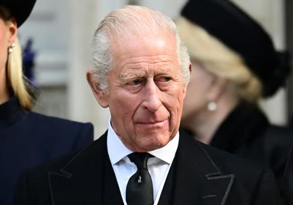 Король Чарльз III прагне миру: монарх закликає принца Гаррі повернутися