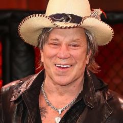 Міккі Рурк заперечив збір коштів на своє житло: «У мене забагато гордості»