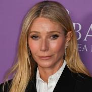 Гвінет Пелтроу відверто розповіла про серцевий напад через горе після смерті батька