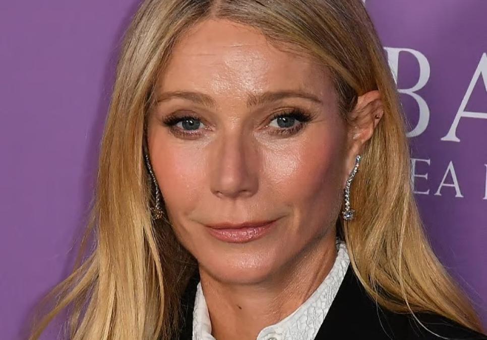 Гвінет Пелтроу відверто розповіла про серцевий напад через горе після смерті батька