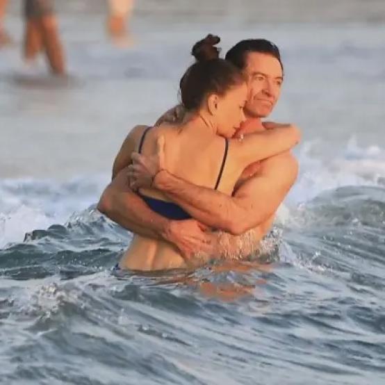 Г'ю Джекман і Саттон Фостер насолоджуються романтичною відпусткою в Коста-Ріці