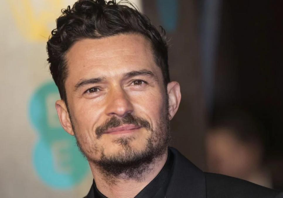 Орландо Блум відсвяткував 49-річчя запальними танцями в Аспені