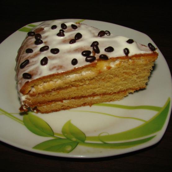 Рецепти:  Смачний домашній торт «Сметанне диво»