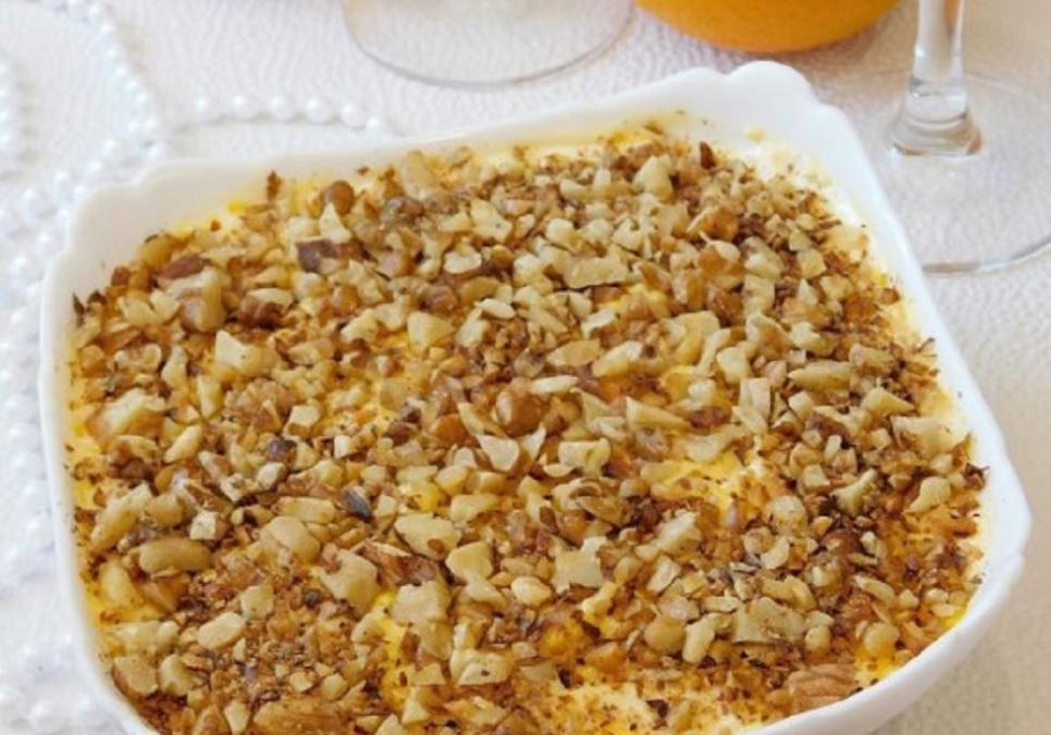 Рецепти:   Смачний святковий ситний салат «Наполеон»