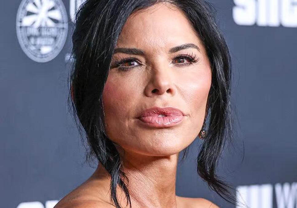 Лорен Санчес розкритикували за «бентежні» танці та невдалий образ на Сен-Бартсі