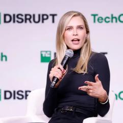 Сара Фостер назвала побачення з Джорджем Клуні «депресивним» та «гнітючим»