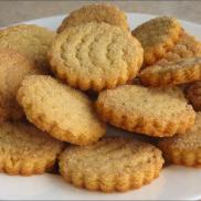 Рецепти:   Смачне домашнє печиво з цукровою пінкою