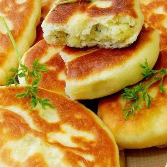 Рецепти:   Смачні домашні ситні пиріжки з квасолею