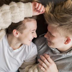 ЖИТТЯ БЕЗ ПРАВИЛ, АЛЕ З ПРИКОЛАМИ