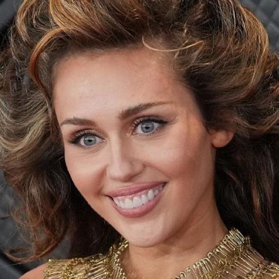 Майлі Сайрус розповіла про свій творчий шлях і чудовий досвід