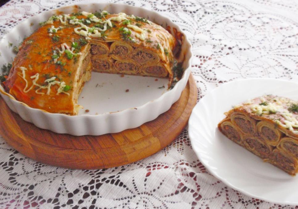 Рецепти:   Смачний домашній млинцевий пиріг з курячою печінкою
