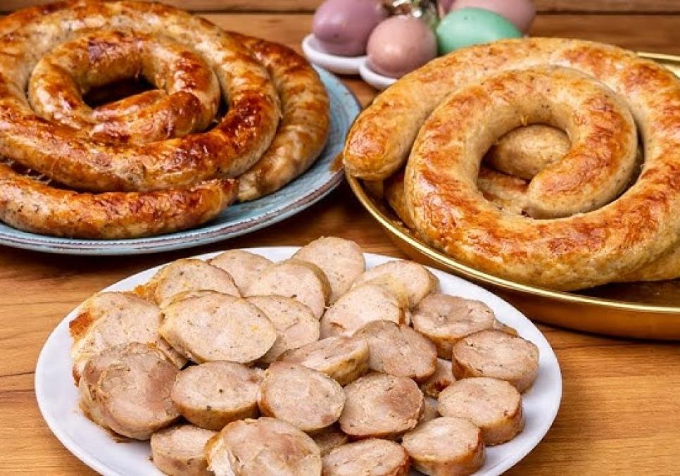 Рецепти:  Смачні домашні ковбаски з кроля та свинини