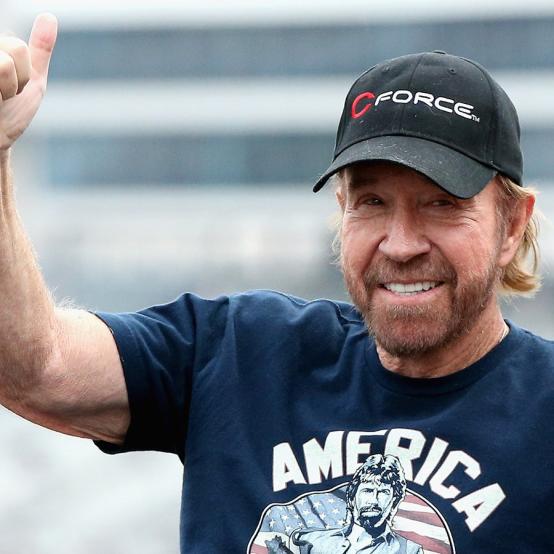 Сильвестр Сталлоне і Арнольд Шварценеггер розповіли про внесок Чака Норріса