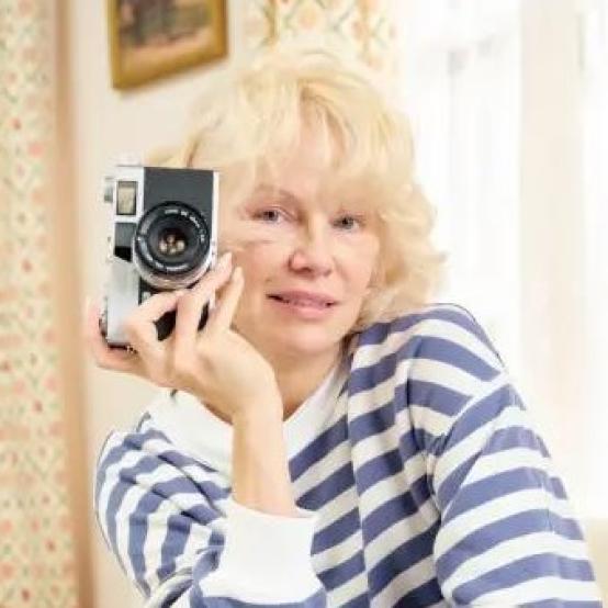 Памела Андерсон: «Штучний інтелект ніколи не замінить справжньої жіночої радості»