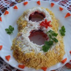 Рецепти:   Смачний  домашній  святковий  ситний салатик