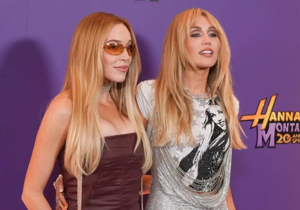 Майлі Сайрус назвала ведучу Call Her Daddy своєю «моторошною» сусідкою