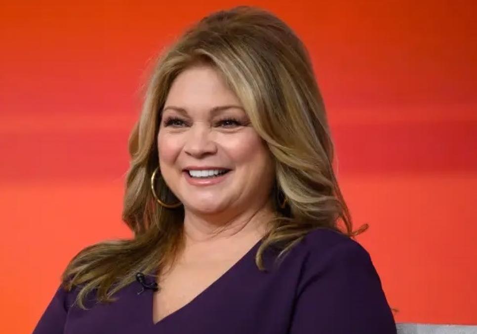 Валері Бертінеллі відверто розповіла про «фільм жахів» після невдалої операції на грудях