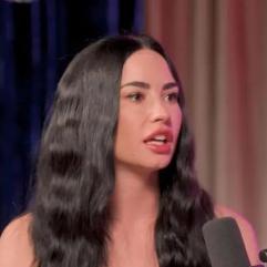 Демі Ловато назвала стосунки з Вілмером Вальдеррамою неприємною експлуатацією