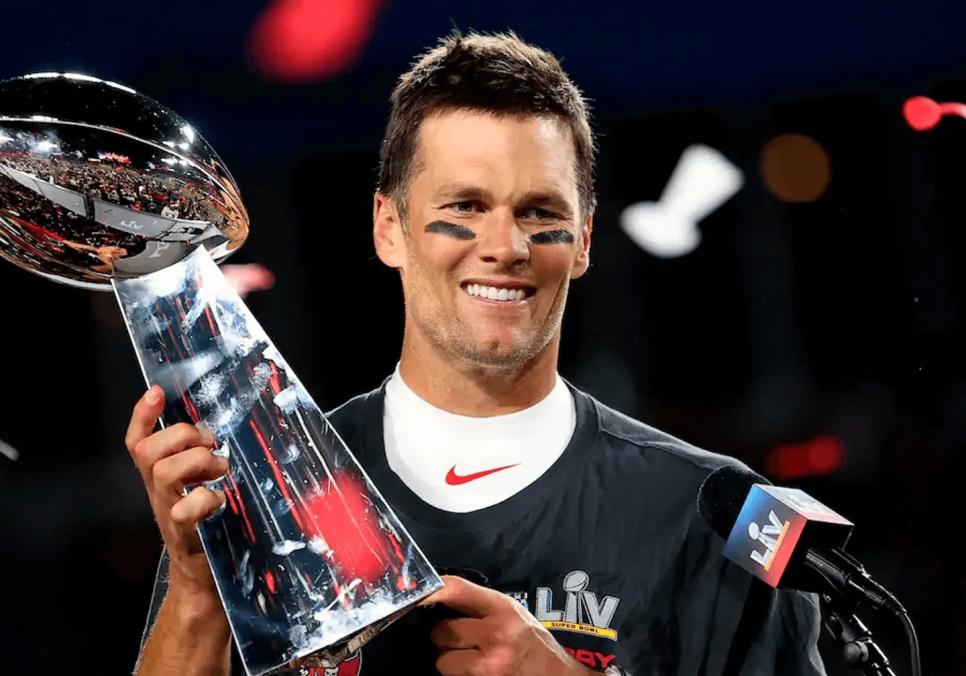 Том Брейді та Алікс Ерл відвідали вечірку в Лас-Вегасі на тлі чуток про роман