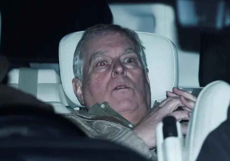 Королівську родину зустріли протестами через скандал із принцом Ендрю на Дні Співдружності