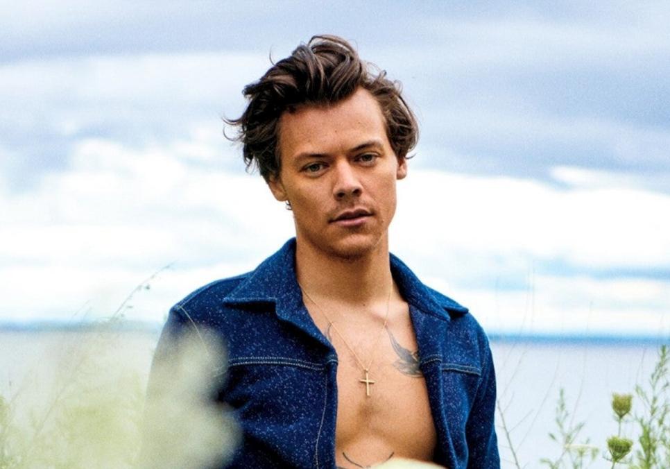 Гаррі Стайлз феєрично повернувся на сцену з прем'єрою пісні на BRIT Awards 2026