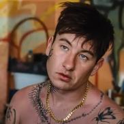 Баррі Кеоган благає інтернет-користувачів зупинити хвилю хейту та булінгу