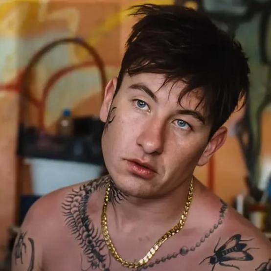 Баррі Кеоган благає інтернет-користувачів зупинити хвилю хейту та булінгу